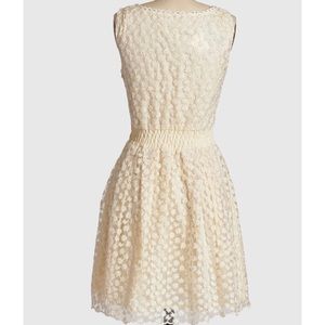 Anthropologie nick and mo off white flower dress